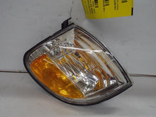 Load image into Gallery viewer, PARKLAMP Toyota Tundra 2000 00 01 02 03 04 Right - MRK467219