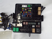 Load image into Gallery viewer, FUSE BOX Hyundai Tucson 2016 16 2017 17 2018 18 - MRK467333