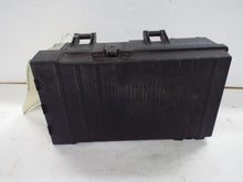 Load image into Gallery viewer, Fuse Box Dodge Caravan 2006 - MRK467630