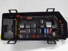 Load image into Gallery viewer, FUSE BOX Land Rover Range Rover 2010 10 2011 11 2012 12 - MRK467745