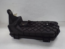 Load image into Gallery viewer, FUSE BOX Land Rover Range Rover 2010 10 2011 11 2012 12 - MRK467745