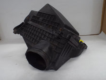 Load image into Gallery viewer, AIR CLEANER BOX Honda Accord 2003 03 2004 04 2005 05 - MRK467809