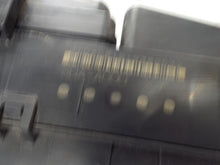 Load image into Gallery viewer, FUSE BOX Honda Accord 2003 03 2004 04 2005 05 2006 06 2007 07 - MRK467984