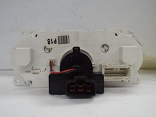 Load image into Gallery viewer, TEMPERATURE CONTROLS Hyundai Santa Fe 2002 02 2003 03 - MRK468093