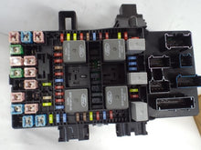 Load image into Gallery viewer, Fuse Box FORD F150 PICKUP 2007 - MRK468133