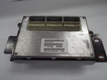 Load image into Gallery viewer, ECU ECM Computer Jeep Liberty 2003 - MRK468262