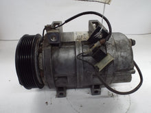 Load image into Gallery viewer, AC Compressor VOLVO 70 SERIES 2001 - MRK469406