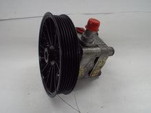Load image into Gallery viewer, POWER STEERING PUMP Volvo S60 V70 S80 99 00 01 - 04 05 - MRK469541