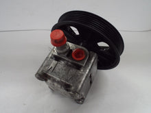 Load image into Gallery viewer, POWER STEERING PUMP Volvo S60 V70 S80 99 00 01 - 04 05 - MRK469541