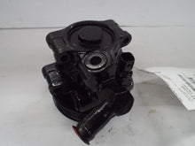 Load image into Gallery viewer, Power Steering Pump Ford Focus 2001 - MRK469543