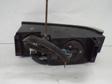 Load image into Gallery viewer, HEADLIGHT LAMP ASSEMBLY Avalanche 1500 Avalanche 2500 02-05 Right - MRK469567