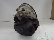 Load image into Gallery viewer, HEADLIGHT LAMP ASSEMBLY Beetle 98 99 00 01 02 03 04 05 Right - MRK469689