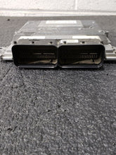 Load image into Gallery viewer, ECU ECM COMPUTER Kia Sorento 2014 14 2015 15 - MM904793