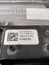 Load image into Gallery viewer, ECU ECM COMPUTER Kia Sorento 2014 14 2015 15 - MM904793