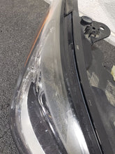 Load image into Gallery viewer, Headlight Lamp Assembly Hyundai Genesis 2015 - MM2626211
