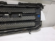 Load image into Gallery viewer, GRILLE GMC Acadia 2013 13 2014 14 2015 15 2016 16 2017 17 - MM2746475