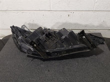 Load image into Gallery viewer, Headlight Lamp Assembly Honda Passport 2019 - MM2789336