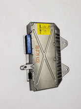 Load image into Gallery viewer, AMPLIFIER Porsche 911 911 Turbo Cayenne Macan 11 12 13 14 15 16 - MM2804599
