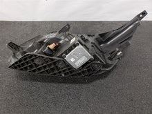 Load image into Gallery viewer, Headlight Lamp Assembly Ford Explorer 2019 - MM2926257
