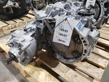 Load image into Gallery viewer, Transmission AUDI Q3 2022 - MM2996647
