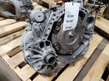 Load image into Gallery viewer, Transmission Cadillac XT5 2020 - MM3065291