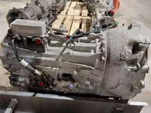 Load image into Gallery viewer, Transmission Volkswagen Touareg 2012 - MM3185525