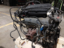 Load image into Gallery viewer, Engine Motor FIVE HUNDRED 2005 - MM3186997