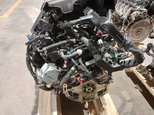 Load image into Gallery viewer, ENGINE MOTOR Santa Fe Sonata Sonata Hybrid Optima Sorento 15-19 2.4L VIN 3/F/B - MM3213630
