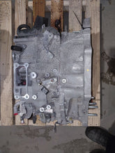 Load image into Gallery viewer, Transmission RAV4 2020 - MM3259910