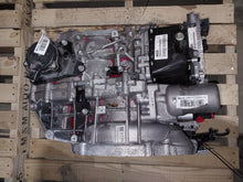 Load image into Gallery viewer, Transmission Hyundai Santa Fe 2024 - MM3279581