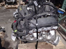 Load image into Gallery viewer, Engine Motor SIERRA 3500 PICKUP 2023 - MM3301827