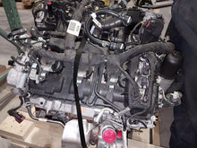 Load image into Gallery viewer, Engine Motor LINCOLN CONTINENTAL 2017 - MM3305972