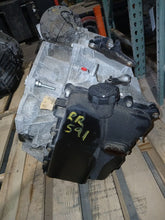 Load image into Gallery viewer, TRANSMISSION Enclave Traverse Acadia 13 14 15 16 17 AWD VIN J - MM3421680