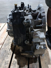 Load image into Gallery viewer, Transmission Chrysler Pacifica 2018 - MM3435216