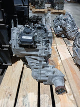 Load image into Gallery viewer, Transmission Honda CR-V 2017 - MM3448808