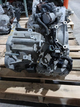 Load image into Gallery viewer, TRANSMISSION Hyundai Sonata Sonata Hybrid 15 16 17 18 19 - MM3457152