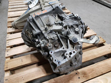 Load image into Gallery viewer, Transmission Toyota Corolla 2015 - MM3523283