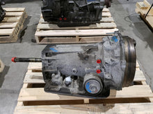Load image into Gallery viewer, Transmission Chevrolet Corvette 2003 - MM3538834