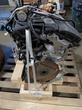 Load image into Gallery viewer, HEADLIGHT LAMP ASSEMBLY 325ci 325i 330ci 330i 330xi 04-06 Left - NW619623