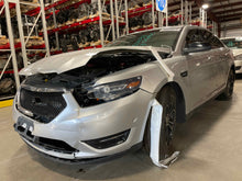 Load image into Gallery viewer, Transfer Case Ford Taurus 2013 - NW666861
