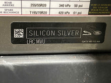 Load image into Gallery viewer, TURBO Vanden Pl XF XFR XJ XJL Discovery LR4 Range Rover Range 13-18 - NW601649