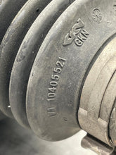 Load image into Gallery viewer, Axle Shaft Ford Explorer 2022 - NW578044