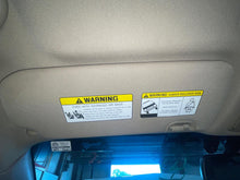 Load image into Gallery viewer, INTERIOR SUN VISORS Hyundai Santa Fe 13 14 15 16 17 18 19 Left - NW536812