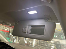 Load image into Gallery viewer, Interior Sun Visors Volkswagen Golf 2015 - NW635312
