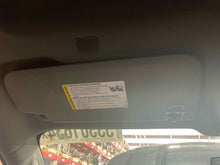 Load image into Gallery viewer, Interior Sun Visors SILVERADO 1500 PICKUP 2022 - NW636045