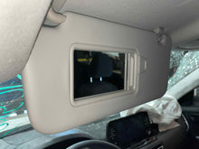 Load image into Gallery viewer, Interior Sun Visors SELTOS 2021 - NW552316