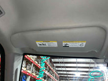 Load image into Gallery viewer, Interior Sun Visors Jeep Commander 2007 - NW634453