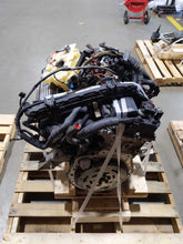 Load image into Gallery viewer, AIR CLEANER BOX BMW X5 2007 07 2008 08 2009 09 2010 10 - NW591996