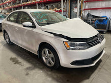 Load image into Gallery viewer, TRANSMISSION A3 Beetle Golf Jetta 12 13 14 15 16 FWD - NW624610