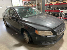 Load image into Gallery viewer, Interior Sun Visors VOLVO 80 SERIES 2009 - NW634265